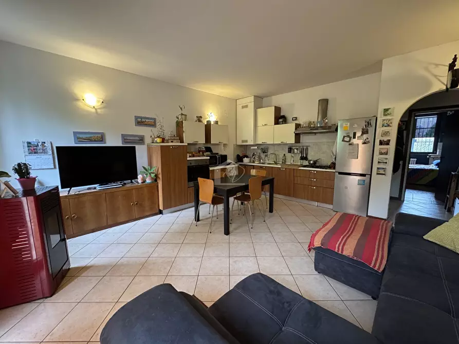 Immagine 3 di Appartamento in vendita  a Suzzara