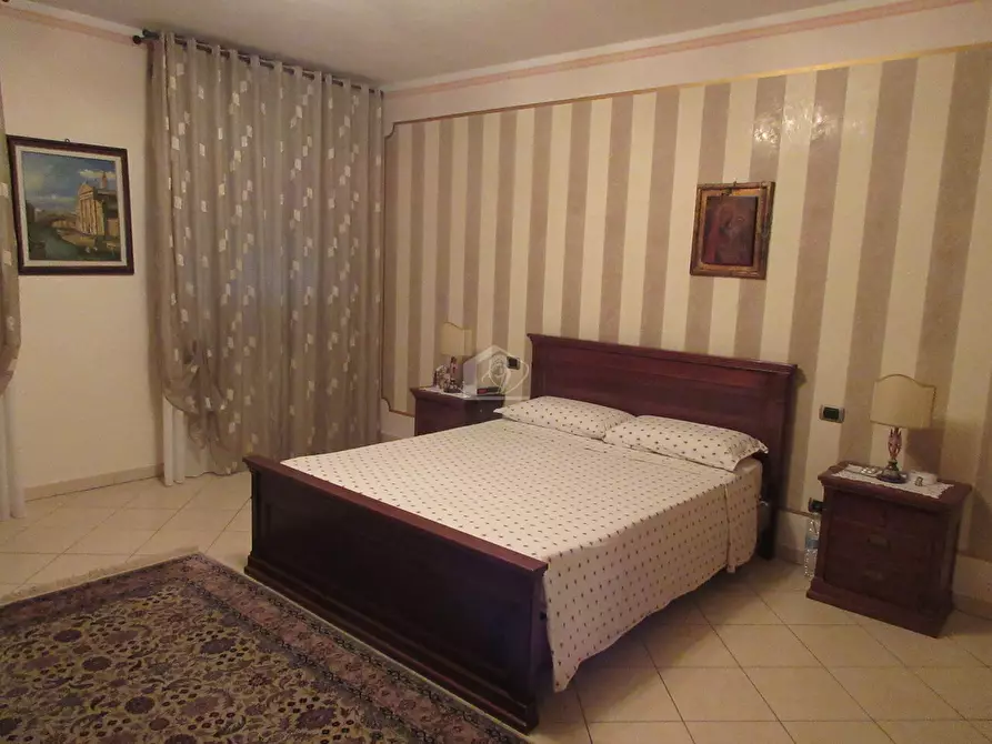 Immagine 9 di Villa in vendita  a Suzzara