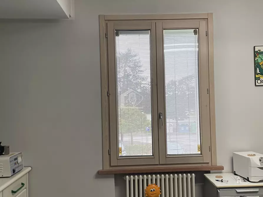 Immagine 10 di Ufficio in vendita  a Boretto