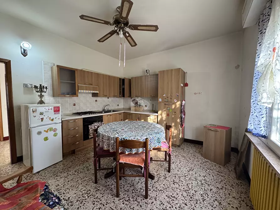 Immagine 3 di Casa bifamiliare in vendita  a Suzzara