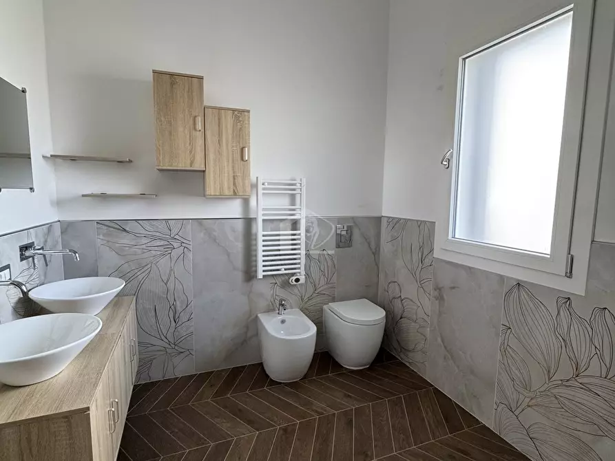 Immagine 14 di Casa bifamiliare in vendita  a Suzzara