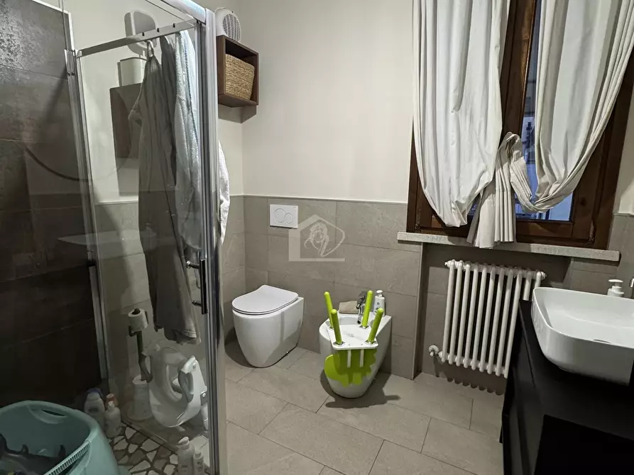 Immagine 12 di Appartamento in vendita  a Suzzara