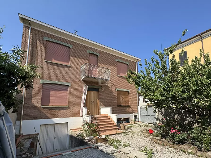 Immagine 1 di Casa indipendente in vendita  a Gonzaga