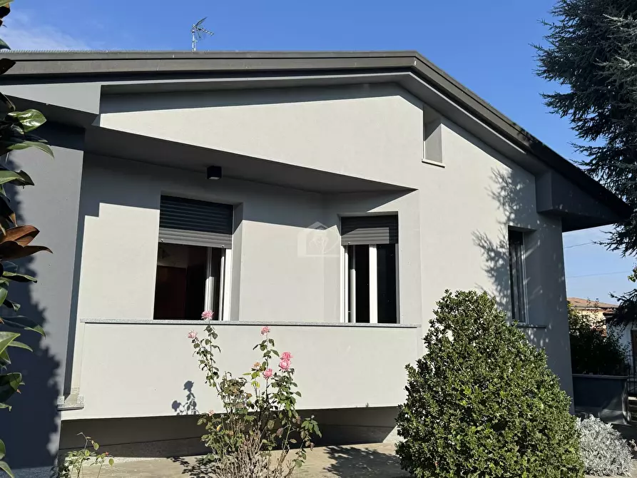 casa indipendente in vendita a Suzzara