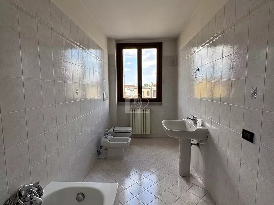 Immagine 16 di Appartamento in vendita  a Suzzara