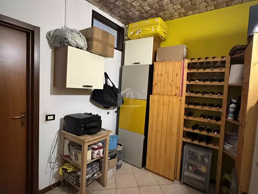 Immagine 11 di Appartamento in vendita  a Suzzara