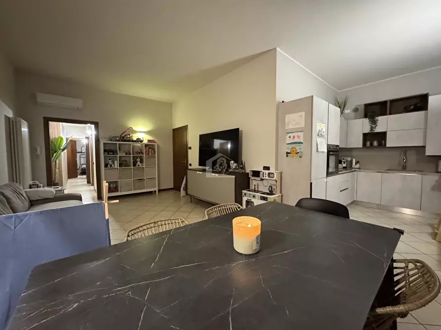 Immagine 1 di Appartamento in vendita  a Suzzara