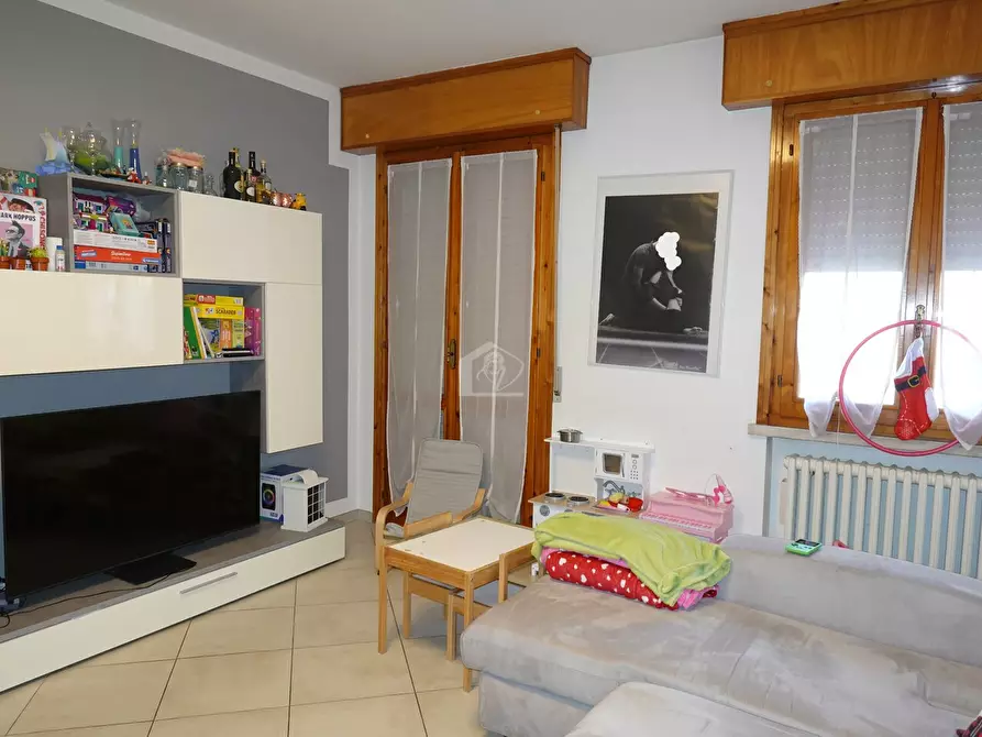 Immagine 2 di Appartamento in vendita  a Luzzara