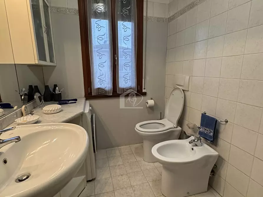 Immagine 22 di Appartamento in vendita  a Suzzara