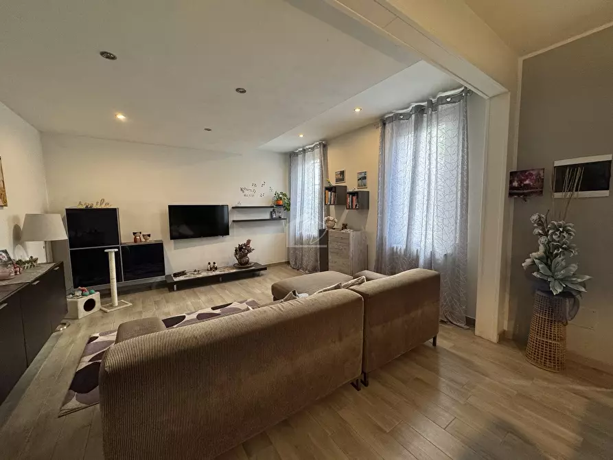 Immagine 7 di Casa indipendente in vendita  a Suzzara