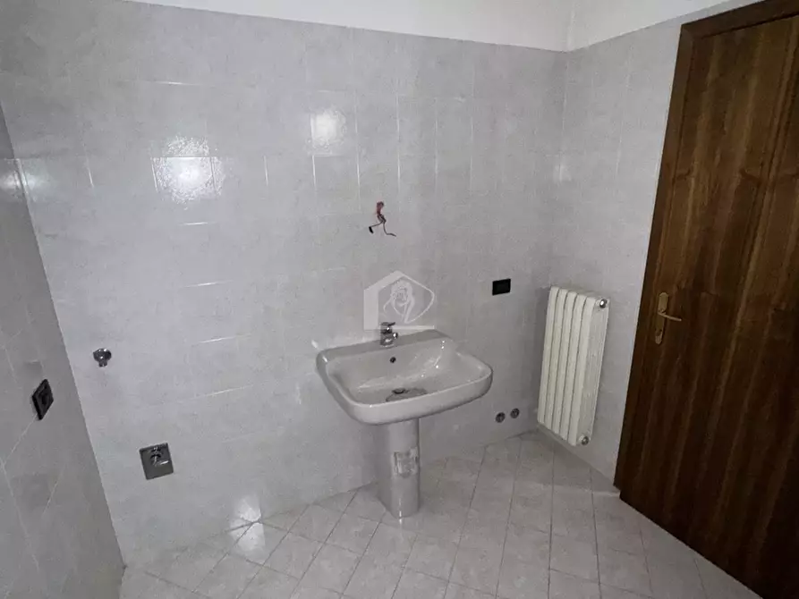 Immagine 26 di Appartamento in vendita  a Suzzara