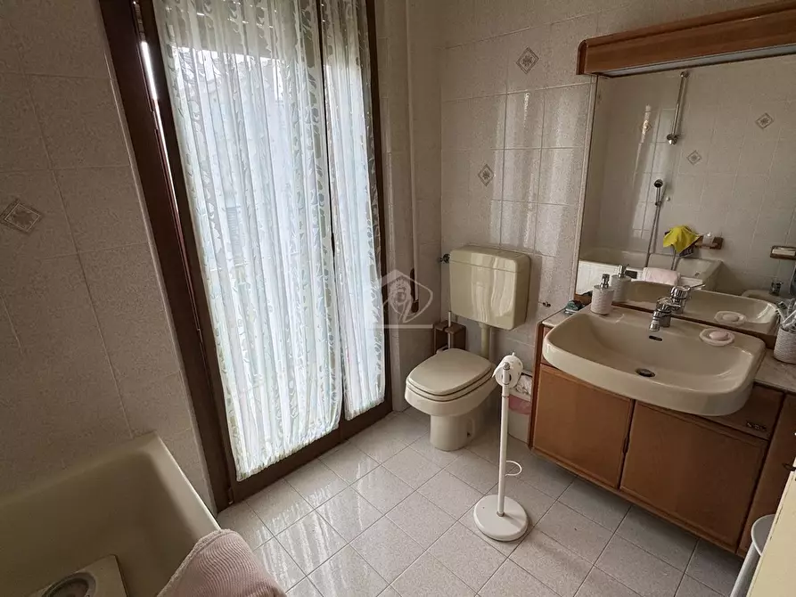 Immagine 16 di Casa indipendente in vendita  a Suzzara