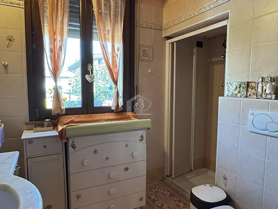 Immagine 10 di Casa indipendente in vendita  a Suzzara