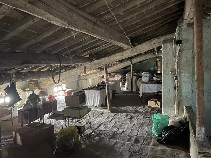 Immagine 10 di Rustico / casale in vendita  a Motteggiana