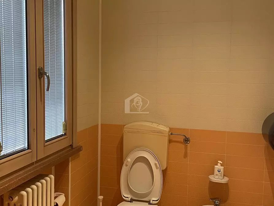 Immagine 9 di Ufficio in vendita  a Boretto