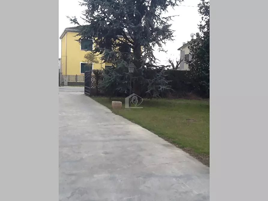 Immagine 7 di Casa indipendente in vendita  a Suzzara