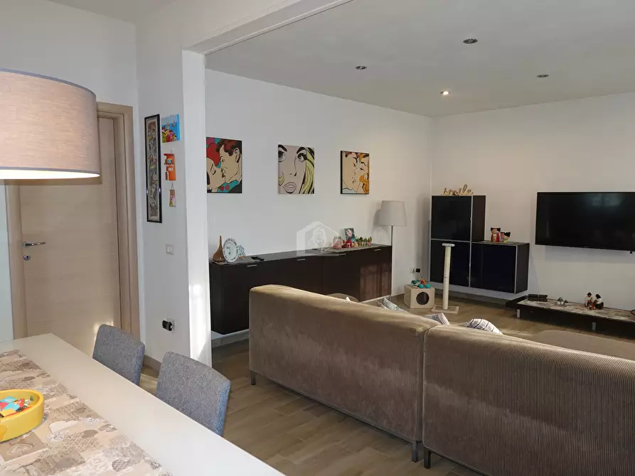 Immagine 3 di Casa indipendente in vendita  a Suzzara
