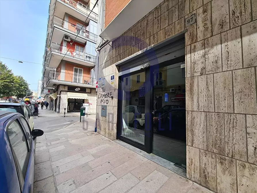 Locale commerciale in affitto in Corso Umberto I, 97 a Bisceglie