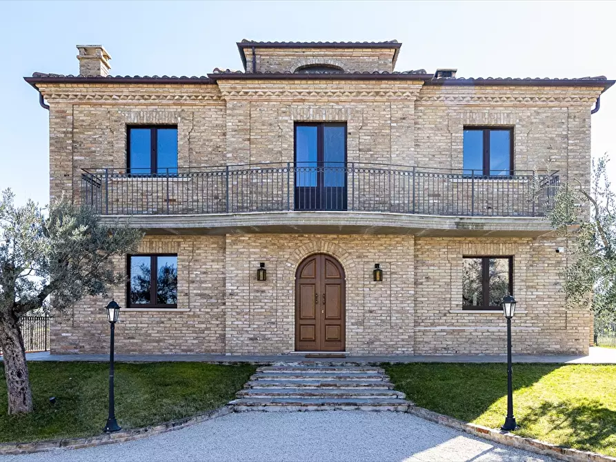 Villa in vendita in Via Di Luzio a Cepagatti
