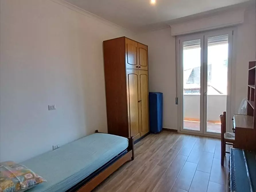 Immagine 10 di Camera in affitto  in Via Sorso 26 a Sassari