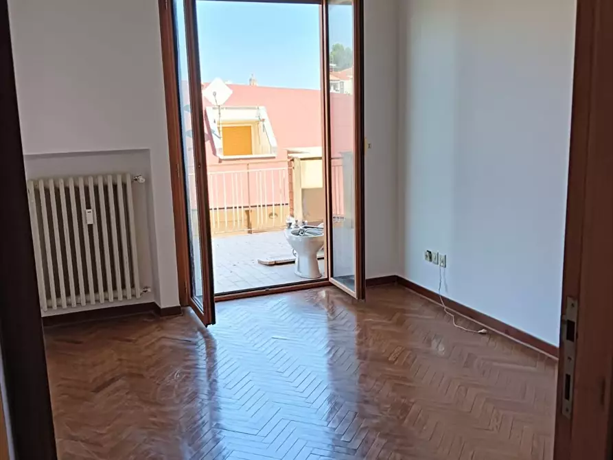 Immagine 8 di Appartamento in vendita  in Viale Europa a Chieti