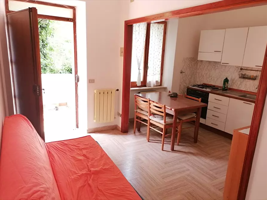 Immagine 3 di Casa indipendente in vendita  in Via Madonna degli Angeli a Chieti