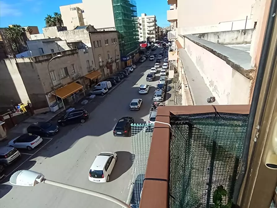 Immagine 2 di Appartamento in vendita  a Trapani