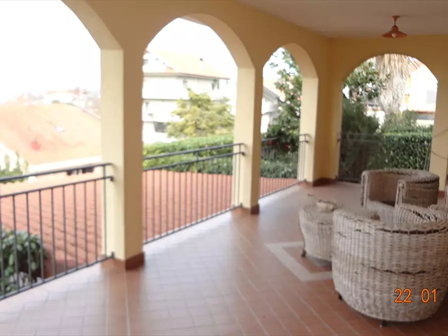 Immagine 30 di Villa in vendita  in Via Vittorio Veneto a Chieti