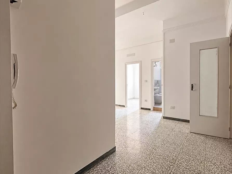 Immagine 5 di Appartamento in affitto  in via plateja 61 a Taranto