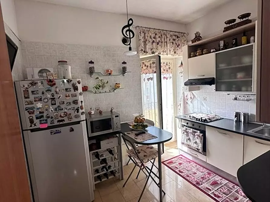 Immagine 12 di Appartamento in vendita  in VIA OBERDAN 109 a Taranto