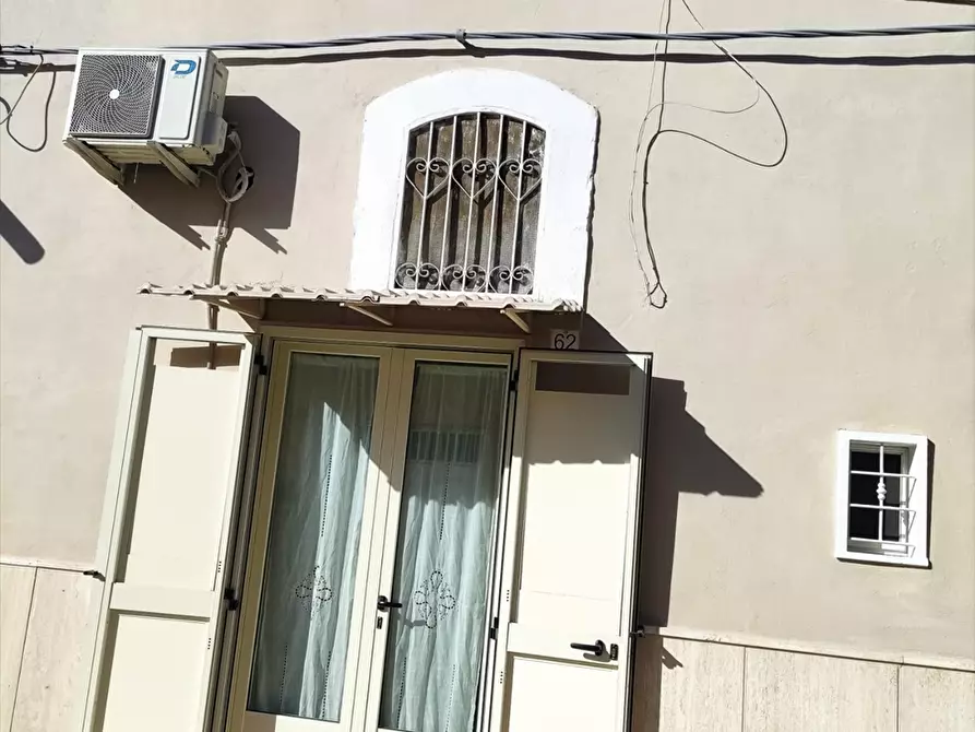 Immagine 1 di Casa indipendente in vendita  a Cerignola