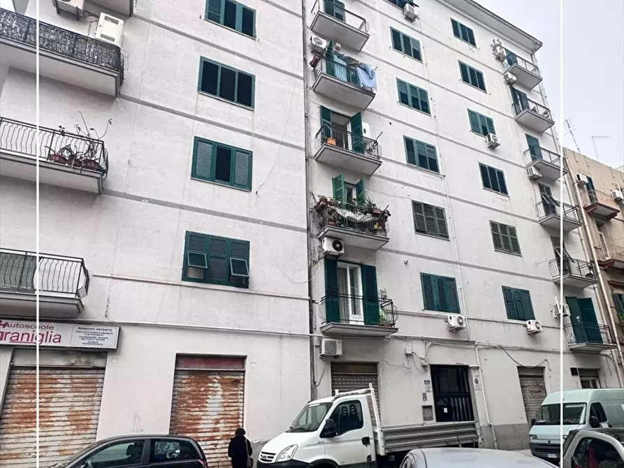 Immagine 1 di Appartamento in vendita  in VIA DIEGO PELUSO N. 20-B a Taranto