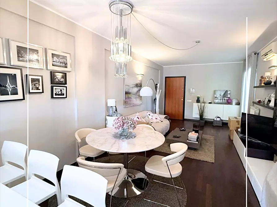 Immagine 14 di Appartamento in vendita  in via toscana47  a Taranto