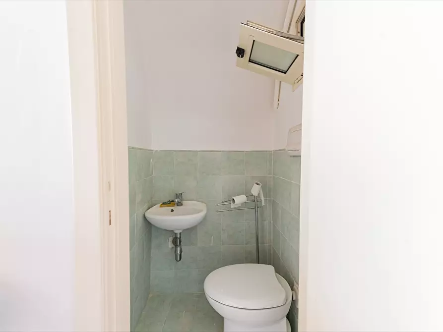 Immagine 13 di Appartamento in vendita  in VIA SELECCHY a Chieti