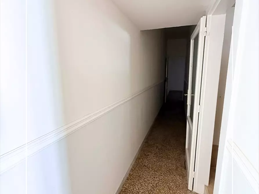 Immagine 16 di Appartamento in vendita  in via pola 11 a Taranto