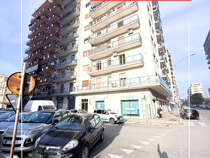 Immagine 1 di Appartamento in vendita  in VIA ETTORE D'AMORE 47 a Taranto