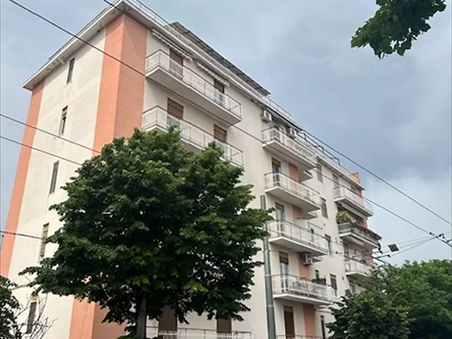 Immagine 1 di Appartamento in vendita  in Via Padre Alessandro Valignani 169 a Chieti