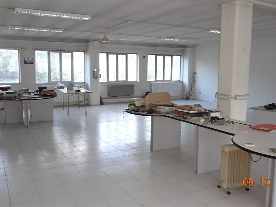 Immagine 17 di Capannone industriale in vendita  in Via Po a San Giovanni Teatino