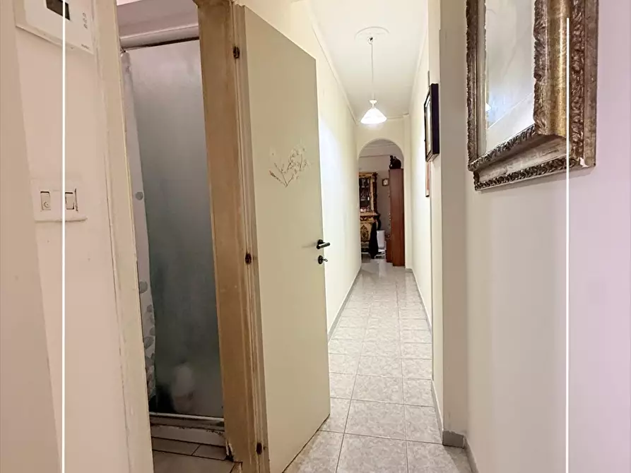 Immagine 12 di Appartamento in vendita  in via rintone 51  a Taranto