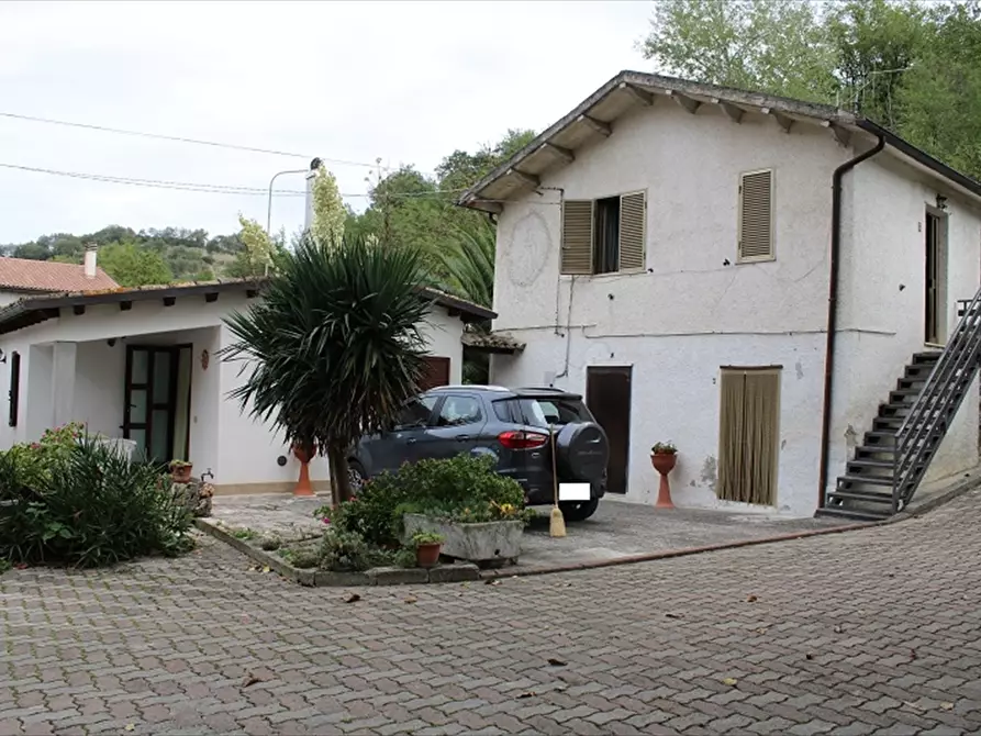 Immagine 1 di Casa indipendente in vendita  in via Vallone 2 a Manoppello