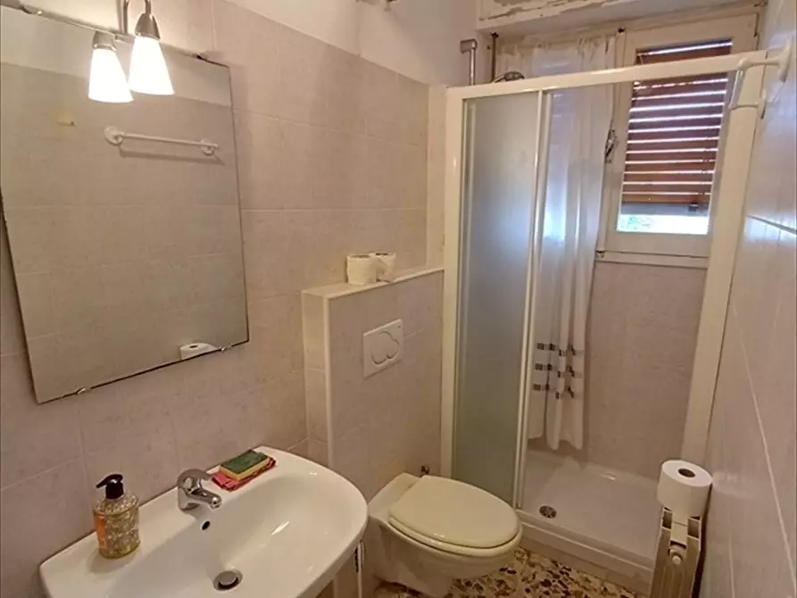Immagine 12 di Appartamento in vendita  in Viale Caprera n. 1 a Sassari