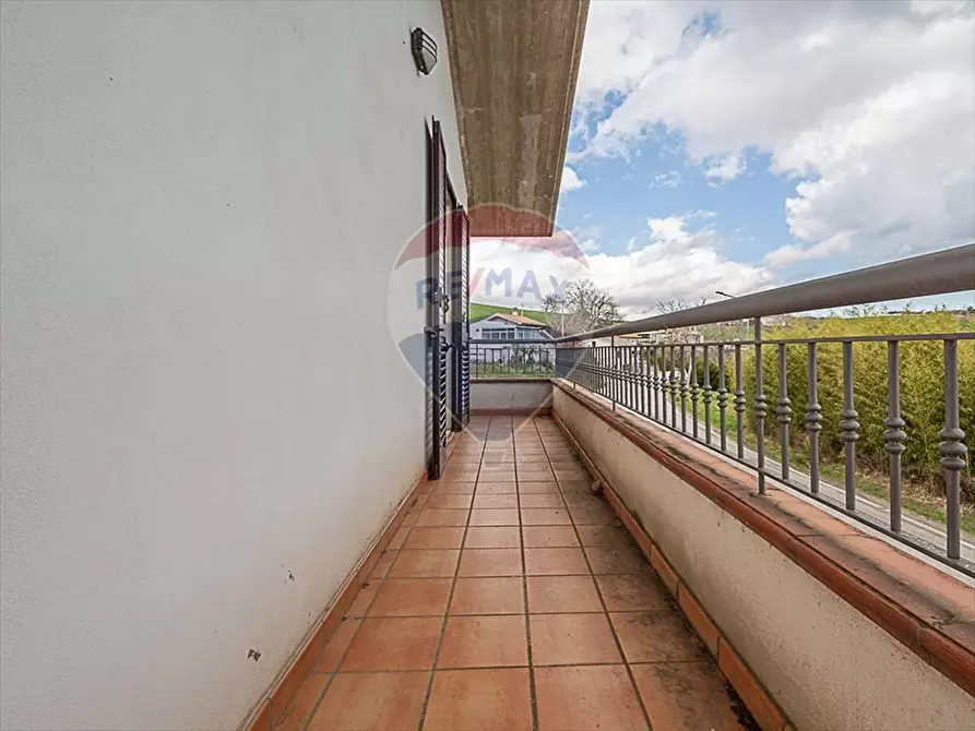 Immagine 14 di Villa in vendita  a Civitella Casanova