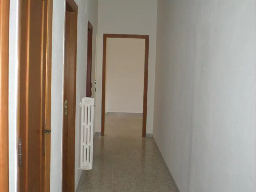 Immagine 4 di Appartamento in affitto  in   Via Dante Alighieri a Cerignola
