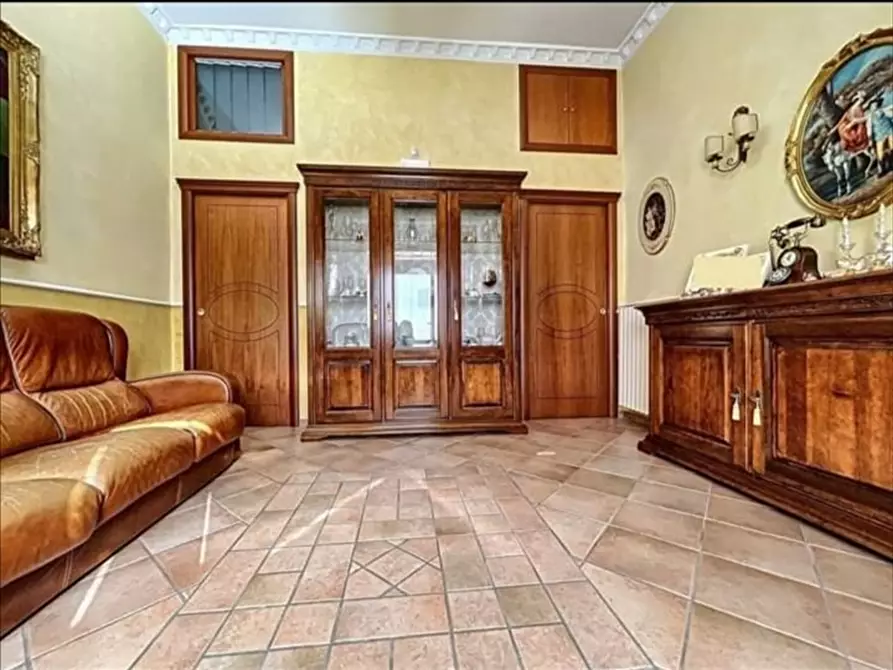 Immagine 1 di Casa indipendente in vendita  a Cerignola