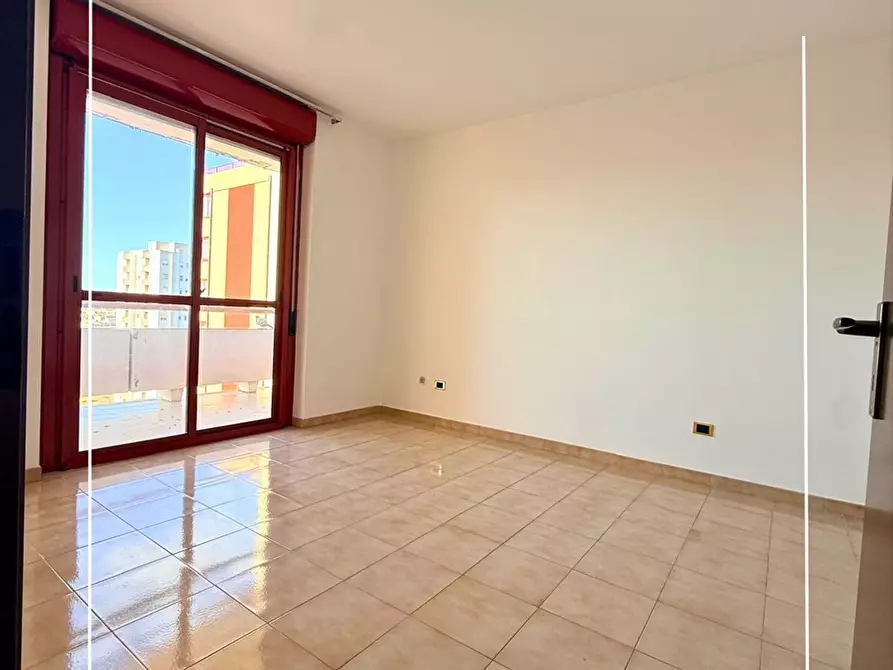Immagine 8 di Appartamento in affitto  in via fratelli rosselli 3 a Taranto