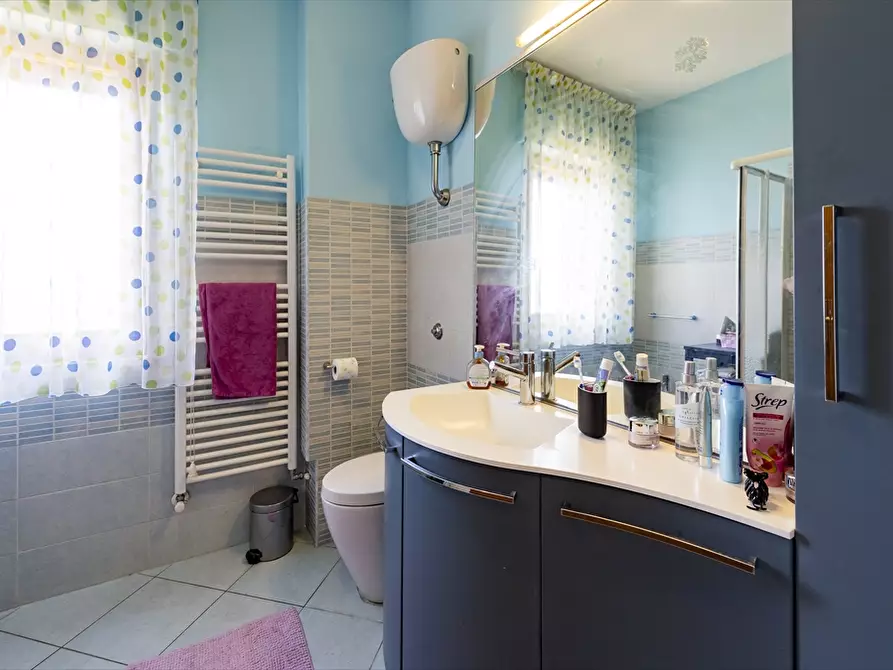 Immagine 17 di Appartamento in vendita  in VIA DEI FRENTANI 117 a Chieti