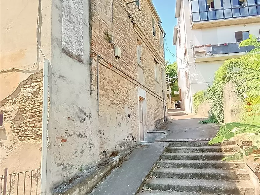 Immagine 5 di Appartamento in vendita  in Via Picena a Chieti