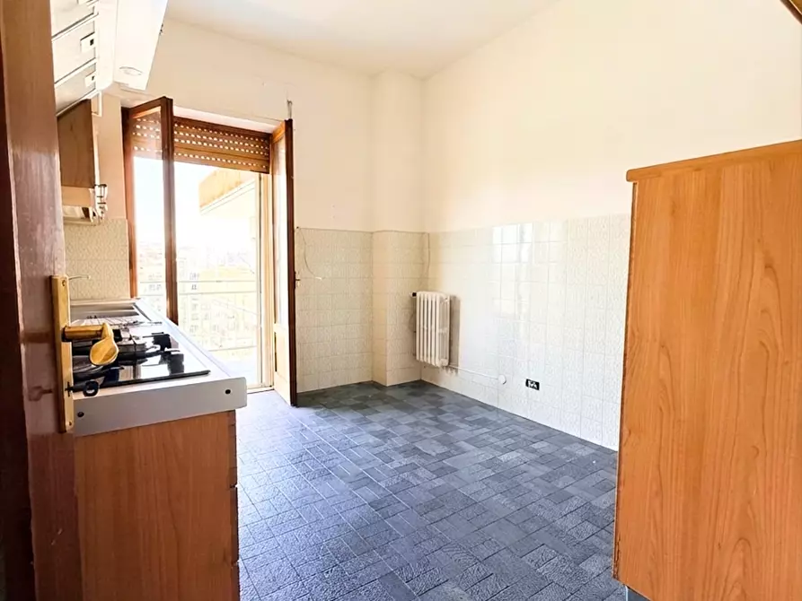 Immagine 10 di Appartamento in vendita  in via sibari 4 a Taranto