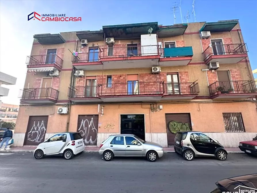 Immagine 1 di Appartamento in vendita  in VIA VENEZIA 246 a Taranto
