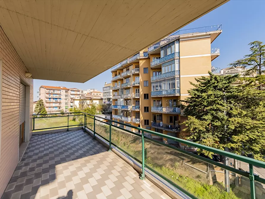 Immagine 25 di Appartamento in vendita  in Via Arenazze a Chieti